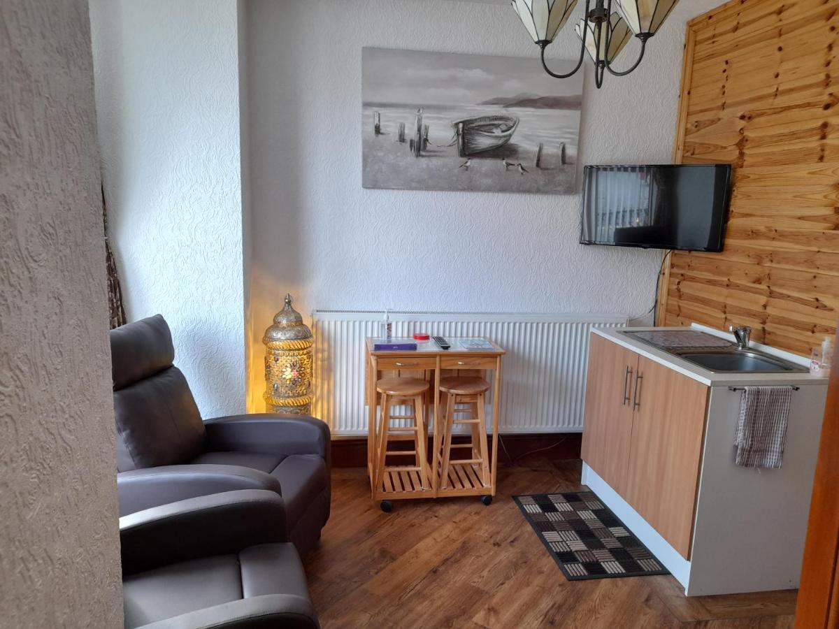 The Anchorage Hotel Amlwch ภายนอก รูปภาพ